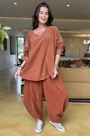 Made in Italy Cooper Needlecord Scoop Dip Back Top Auburn